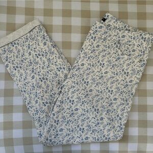 Mario Serrani Blue and White Floral Trousers Capris Women’s Size Medium